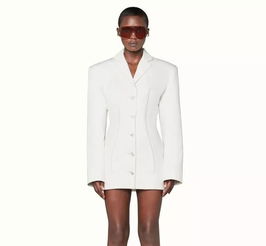 服装解构 颠覆常规的创意设计手法分享