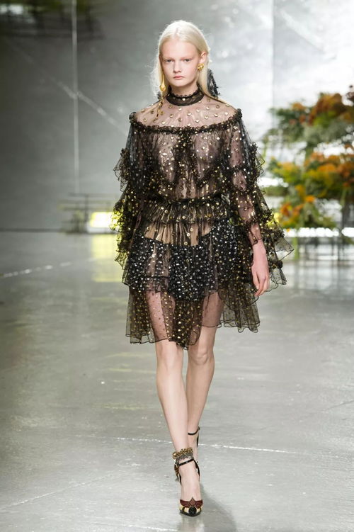 干货分享 服装设计效果图中如何精准呈现薄纱面料的质感